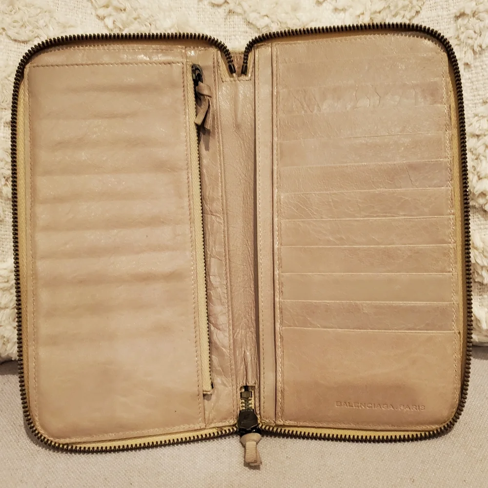 Balenciaga Long Tan Leather Wallet - Picture 4 of 15